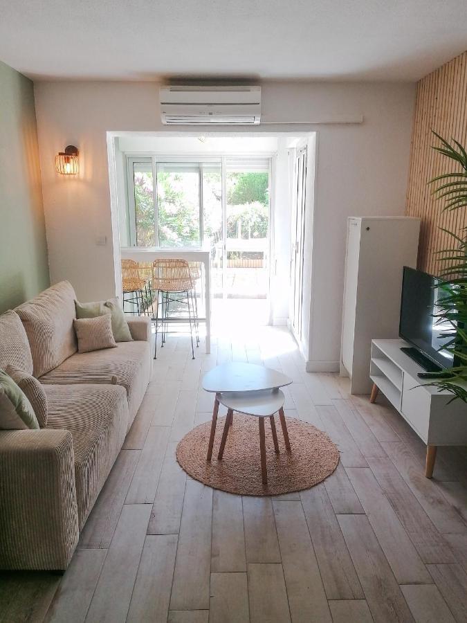Appartement Zen A Frejus Avec Jardin, Piscine, Tennis, Proche Mer Exterior photo